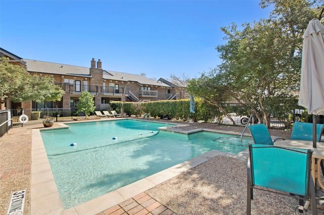 10660 Park Village Place Unit C, Dallas, TX 75230