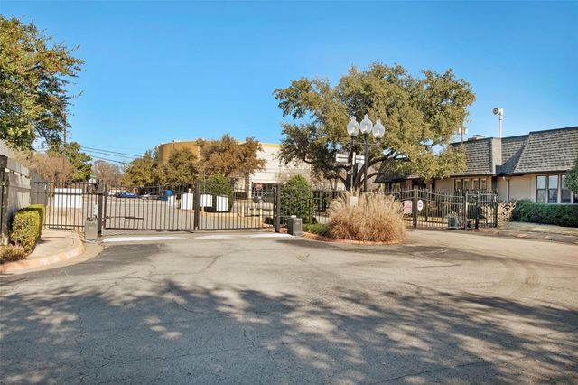 10660 Park Village Place Unit C, Dallas, TX 75230