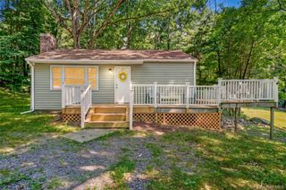 52 Mountain Avenue, Greenwood Lake, NY 10925