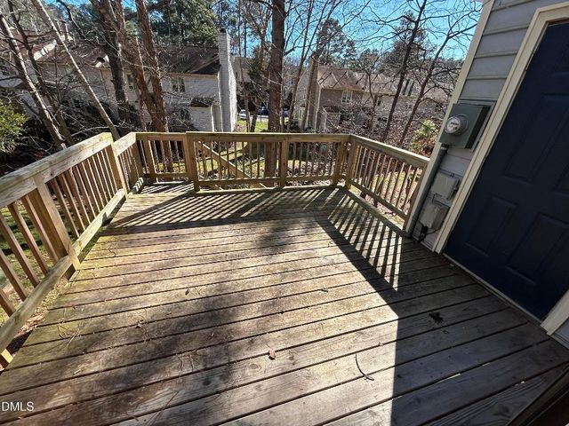 6528 Thetford Court, Raleigh, NC 27615