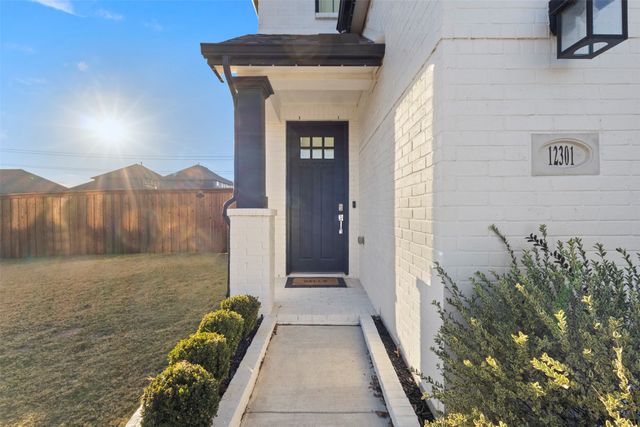 12301 Penson Street, Fort Worth, TX 76052