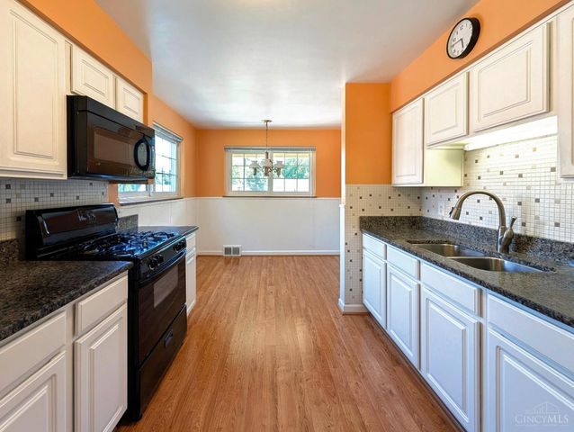 451 Kitty Lane, Delhi Twp, OH 45238