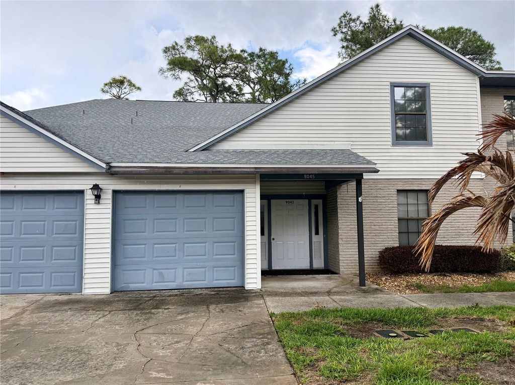 9045 YORK LANE 15A, Melbourne, FL 32904