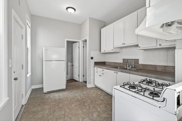 2428 11th Avenue S, Minneapolis, MN 55404