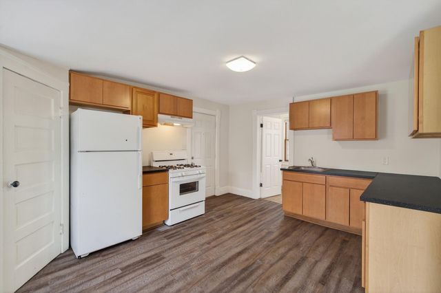 2428 11th Avenue S, Minneapolis, MN 55404