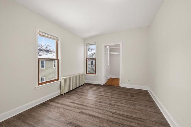 2428 11th Avenue S, Minneapolis, MN 55404