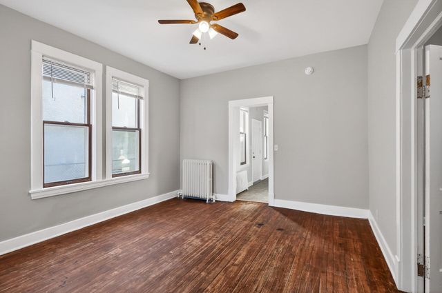 2428 11th Avenue S, Minneapolis, MN 55404