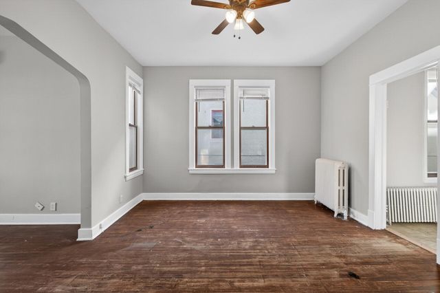 2428 11th Avenue S, Minneapolis, MN 55404