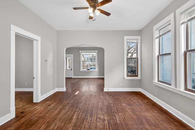 2428 11th Avenue S, Minneapolis, MN 55404