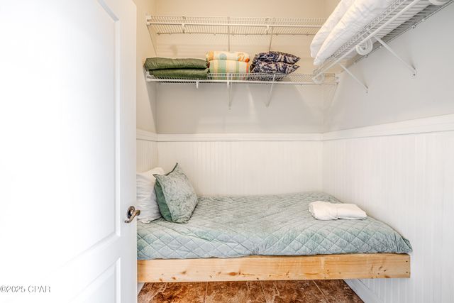 5312 Thomas Drive, Panama City Beach, FL 32408