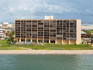4000 Surfside Blvd 403, Corpus Christi, TX 78402