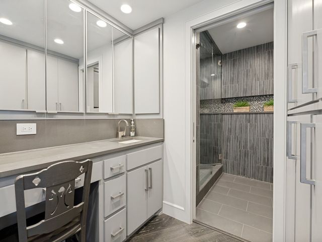 6211 W Northwest Highway 1707, Dallas, TX 75225