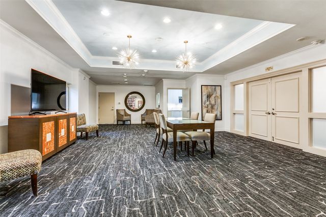6211 W Northwest Highway 1707, Dallas, TX 75225