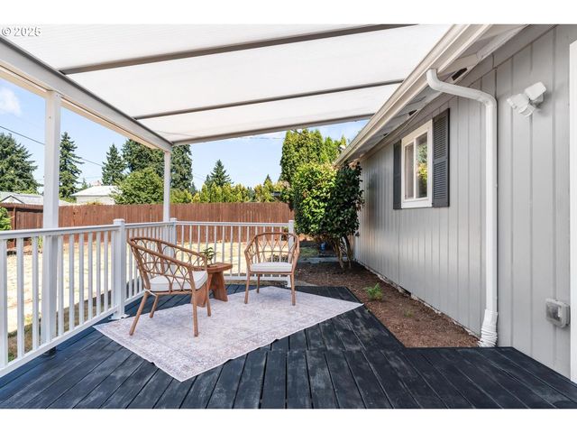 12012 Ne 4TH St, Vancouver, WA 98684