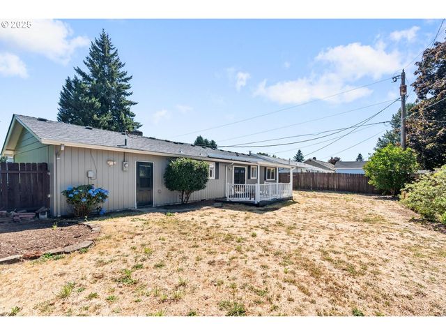 12012 Ne 4TH St, Vancouver, WA 98684