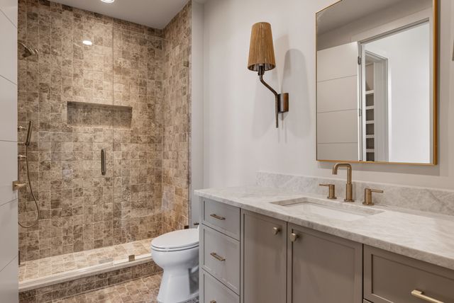 4317 Wallace Ln, Nashville, TN 37215