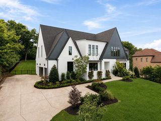 4317 Wallace Ln, Nashville, TN 37215