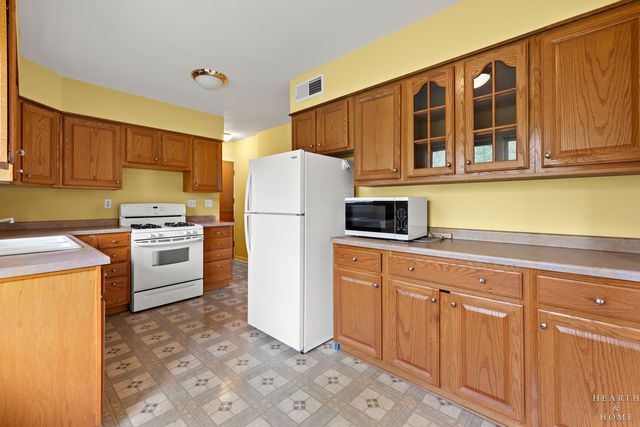 814 S Chestnut Avenue, Arlington Heights, IL 60005