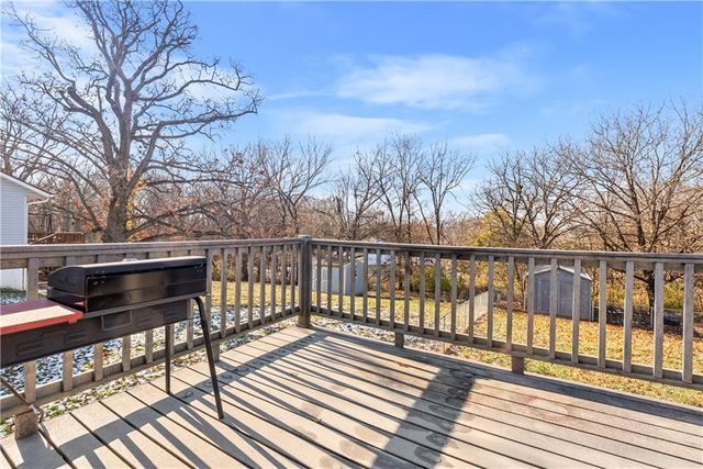 1419 Woodlawn Drive, Warrensburg, MO 64093