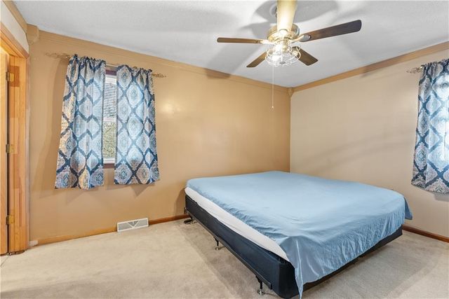 1419 Woodlawn Drive, Warrensburg, MO 64093