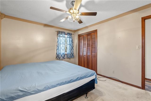 1419 Woodlawn Drive, Warrensburg, MO 64093