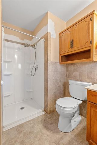 1419 Woodlawn Drive, Warrensburg, MO 64093