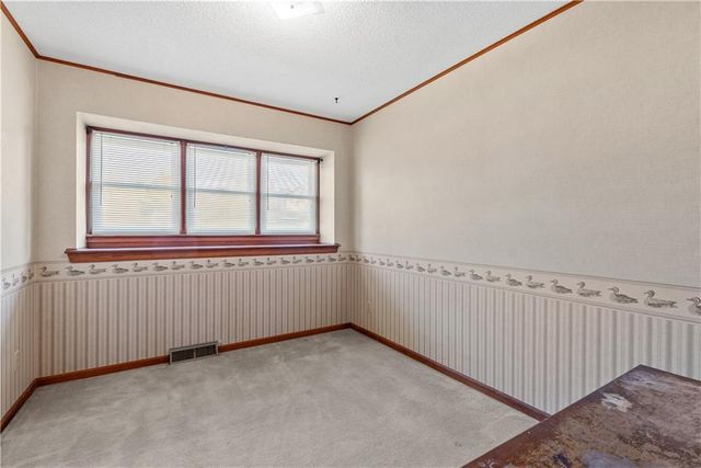 1419 Woodlawn Drive, Warrensburg, MO 64093