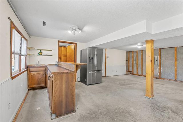 1419 Woodlawn Drive, Warrensburg, MO 64093