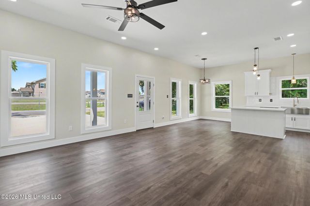 2324 34th Avenue, Gulfport, MS 39501