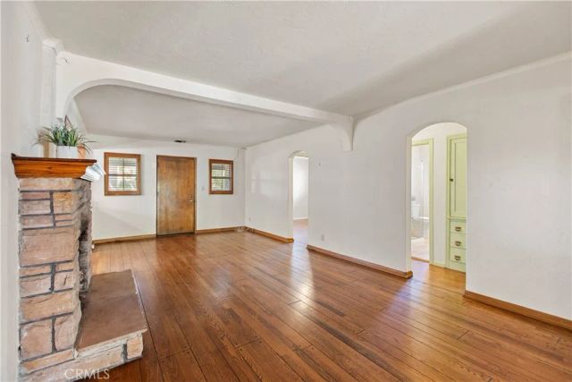 1759 Las Lunas, Pasadena, CA 91106