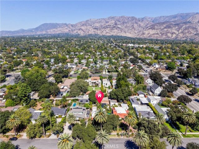 1759 Las Lunas, Pasadena, CA 91106