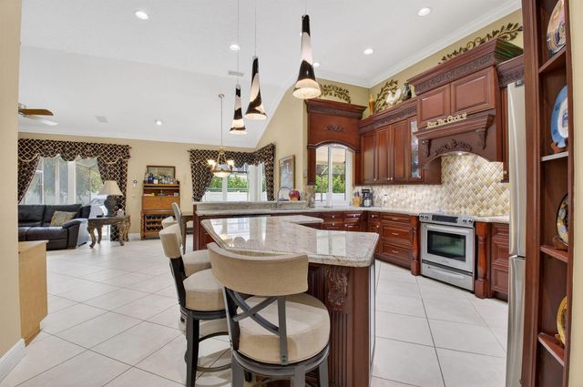 2931 NW 25th Way, Boca Raton, FL 33434
