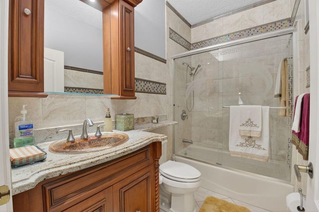 2931 NW 25th Way, Boca Raton, FL 33434