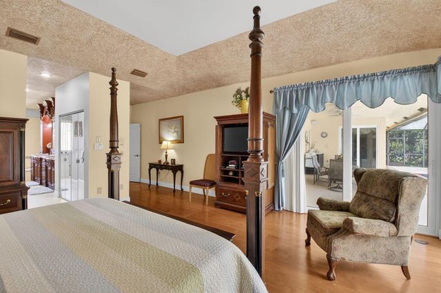 2931 NW 25th Way, Boca Raton, FL 33434