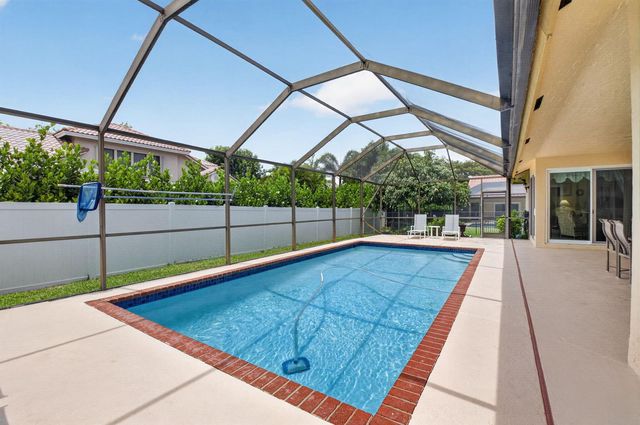 2931 NW 25th Way, Boca Raton, FL 33434