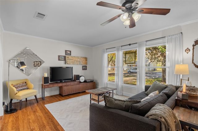 617 Emery Street, Denton, TX 76201