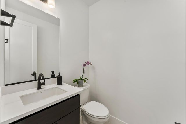3090 Anastasia Way, Lincoln, CA 95648