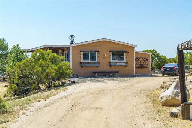 53265 Jean Esther Way, Aguanga, CA 92536
