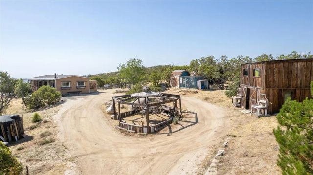 53265 Jean Esther Way, Aguanga, CA 92536
