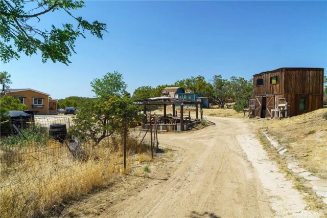 53265 Jean Esther Way, Aguanga, CA 92536