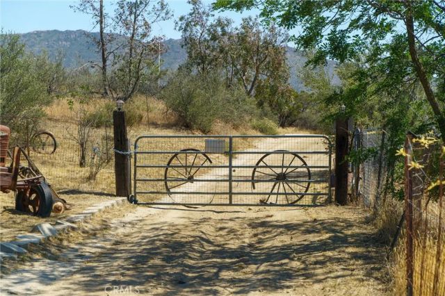 53265 Jean Esther Way, Aguanga, CA 92536