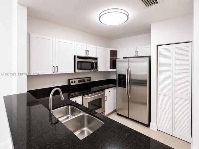 652 NE 63rd Street 105, Miami, FL 33138
