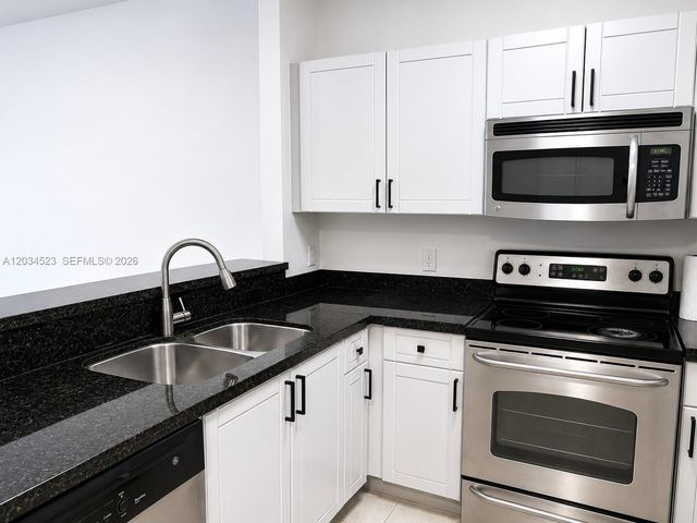 652 NE 63rd Street 105, Miami, FL 33138
