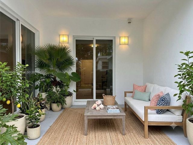 652 NE 63rd Street 105, Miami, FL 33138