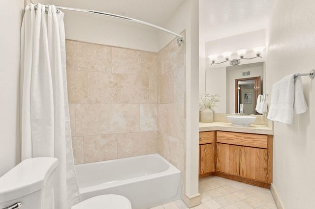 13807 Winterwood Way SE, Albuquerque, NM 87123