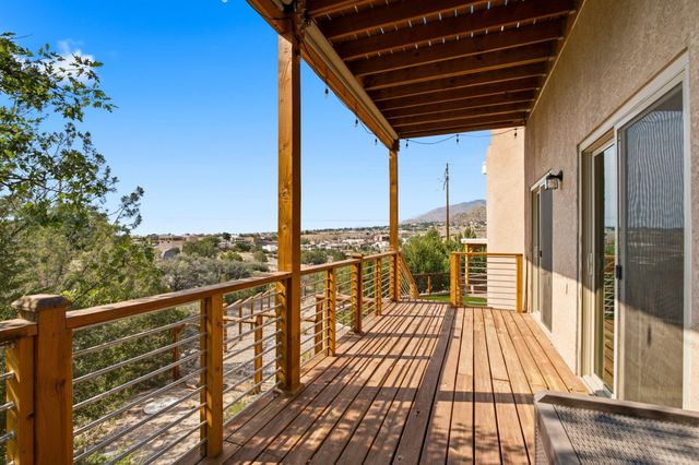 13807 Winterwood Way SE, Albuquerque, NM 87123