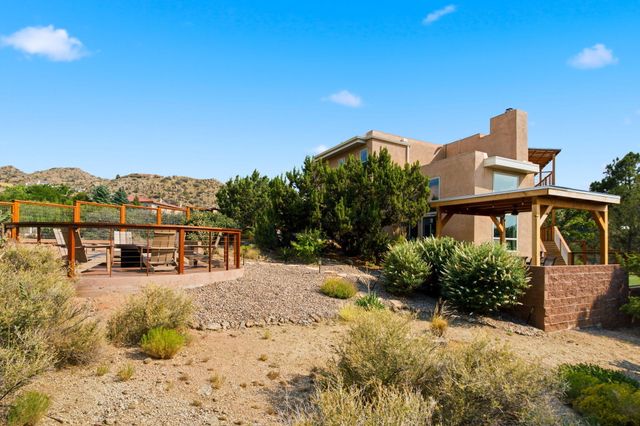 13807 Winterwood Way SE, Albuquerque, NM 87123