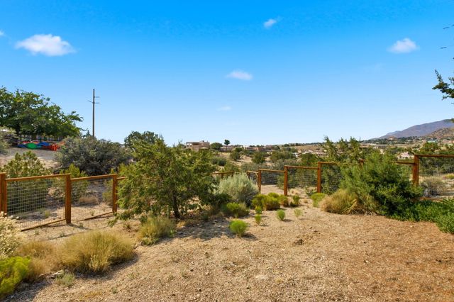 13807 Winterwood Way SE, Albuquerque, NM 87123
