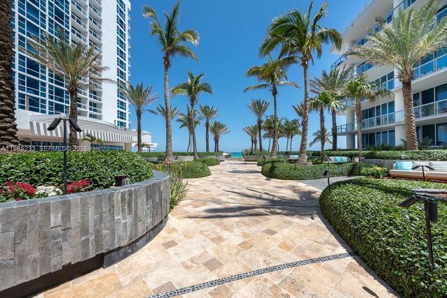 6799 Collins Ave 906, Miami Beach, FL 33141