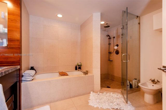 6799 Collins Ave 906, Miami Beach, FL 33141